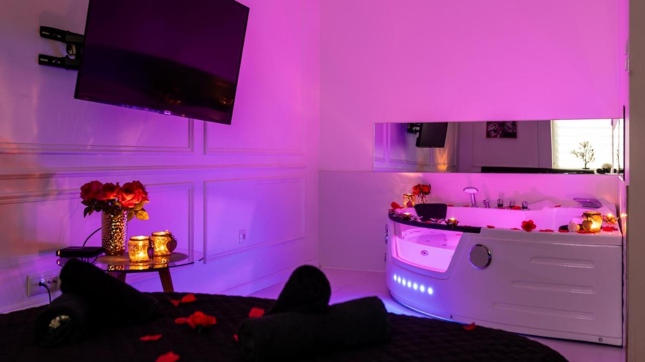 Zamoyskiego Jacuzzi Apartment Krakkó Kültér fotó